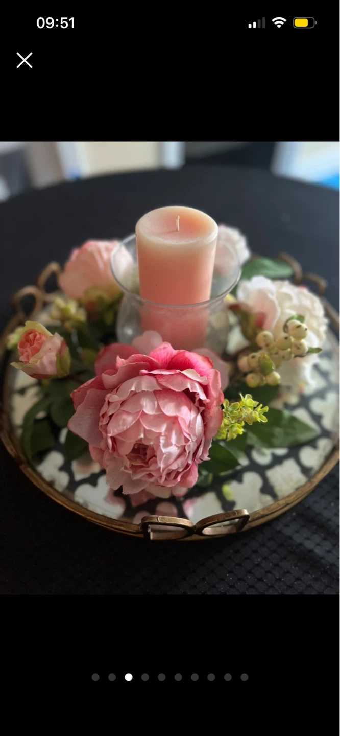 Candle with Floral Arrangement with decorative tray - photo 4