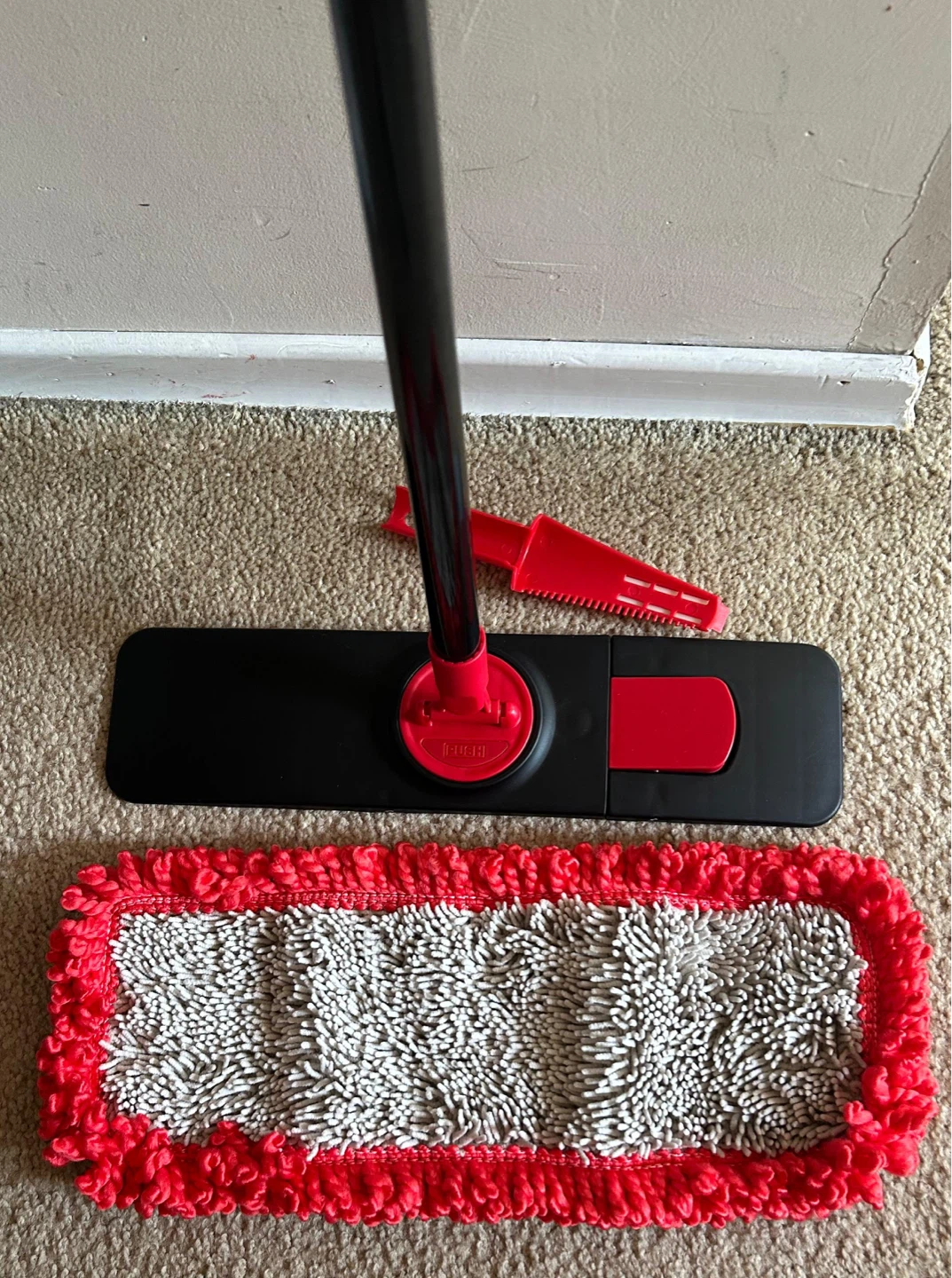 EasyWring Microfiber cleaning Mop - photo 2