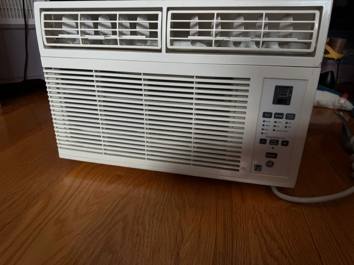 GE Window Air Conditioner - photo 2