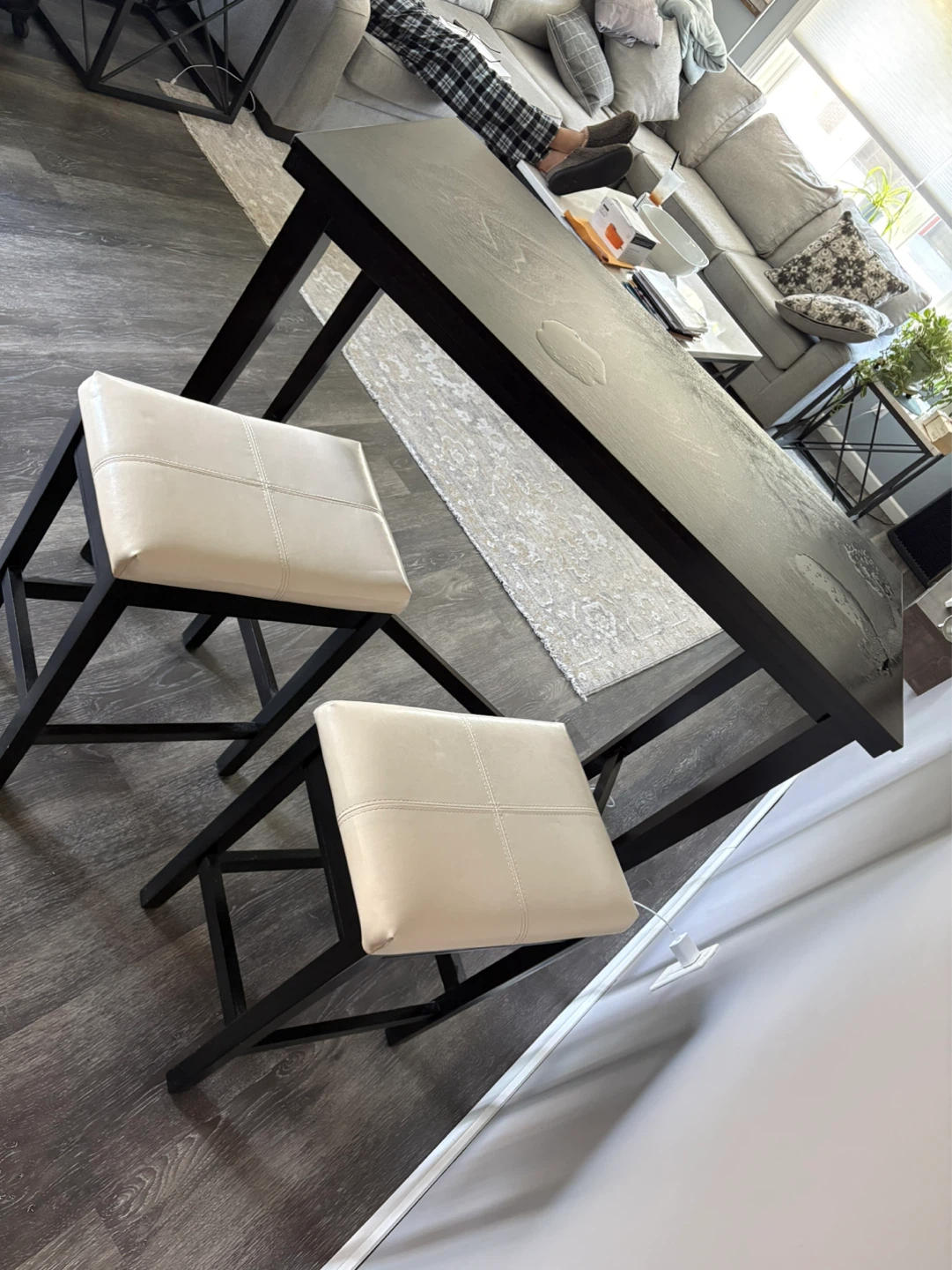 High-top dining table with two stools - photo 2