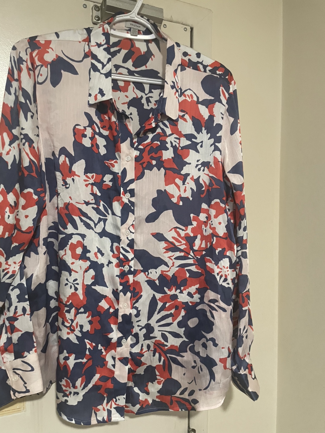 Tristan Women's Floral Print Button-Up Shirt - photo 2