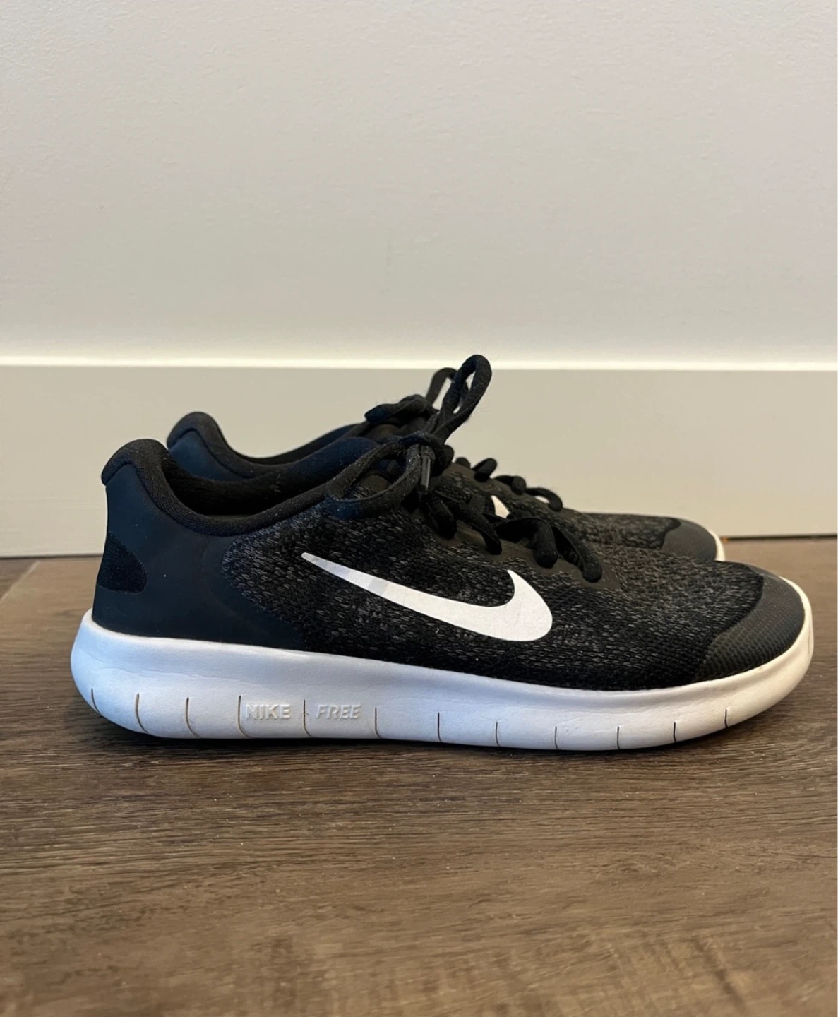 Nike Free Run GS Running Shoes 4Y Women 5.5