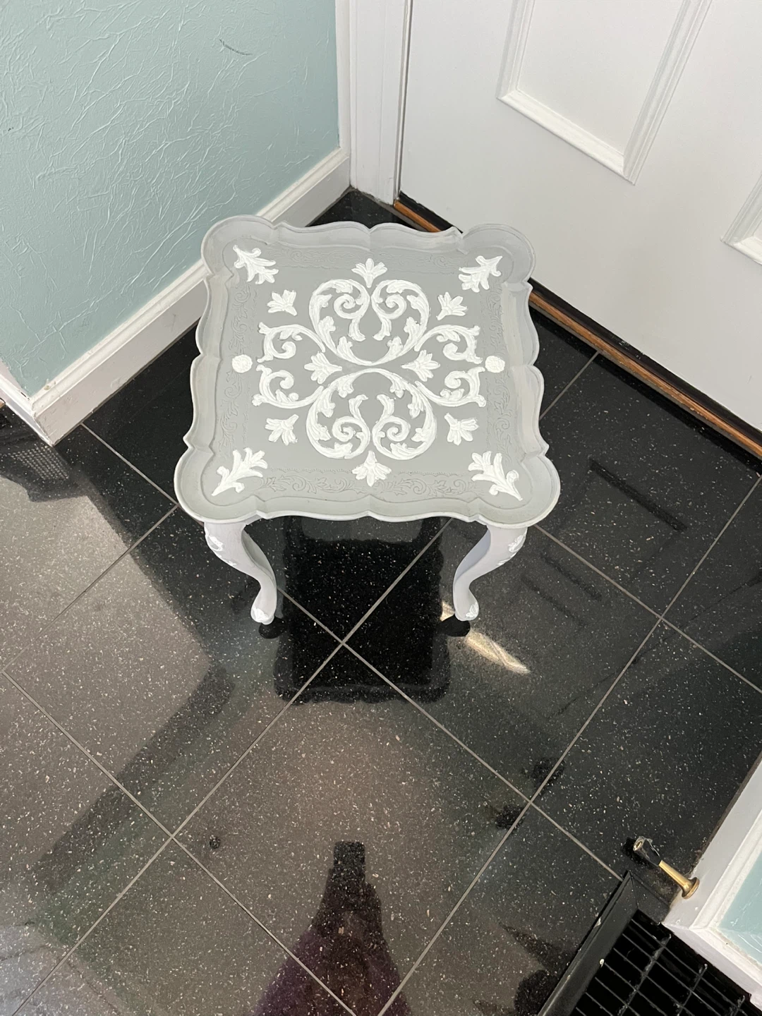 ADORABLE SHABBY CHIC TABLE - photo 2
