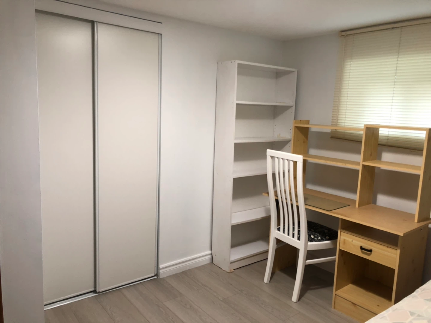 2 Bed 1 Bath Walkout Basement for Rent (Finch/Victoria Park) - photo 4
