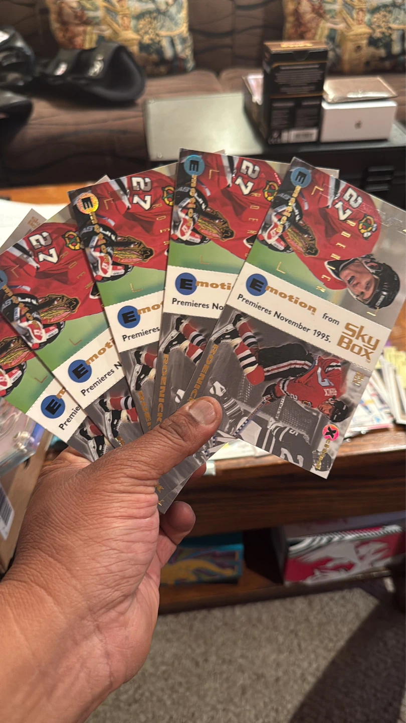 Collection of Hockey Trading Cards - photo 4