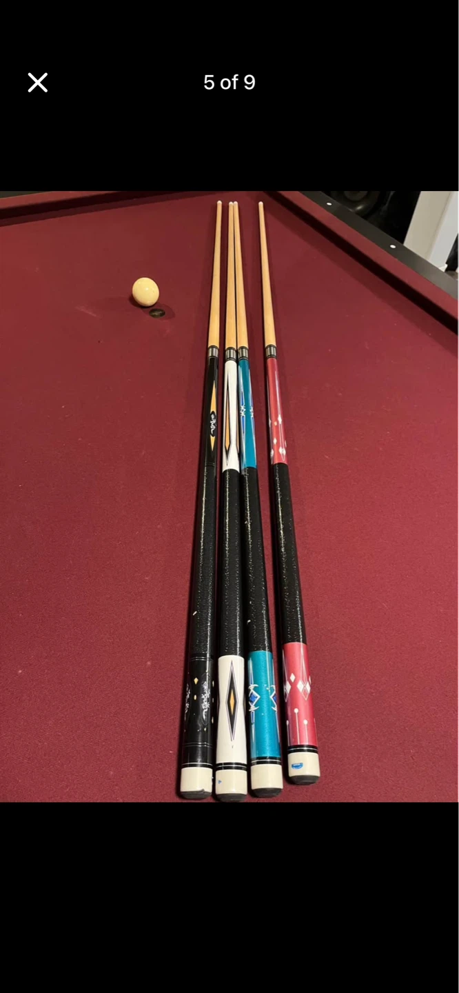 Set of 4 Billiard Cues and Cue Rack pool table - photo 5