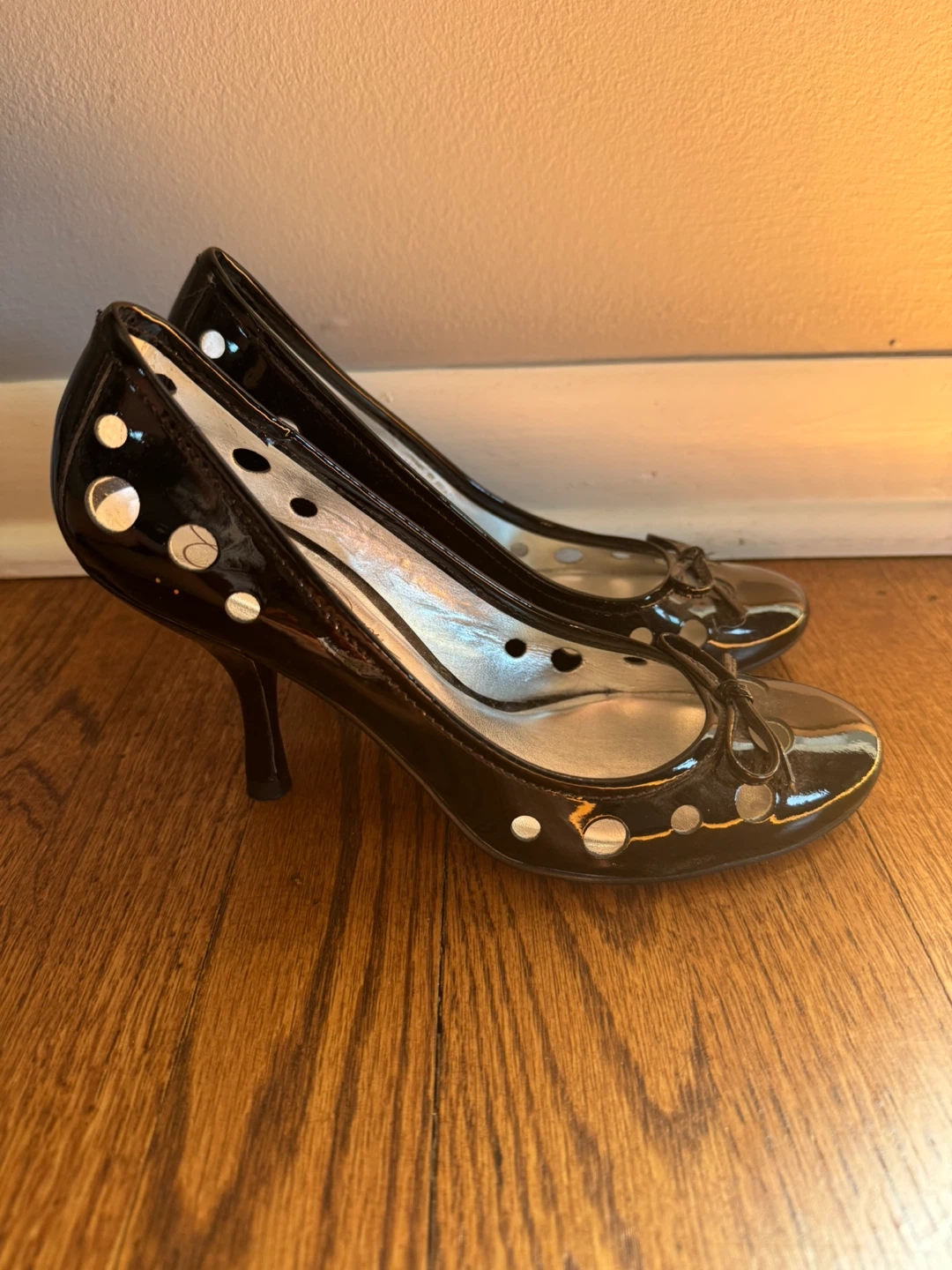 Jessica Simpson Black Patent Heels with Polka Dots - photo 2