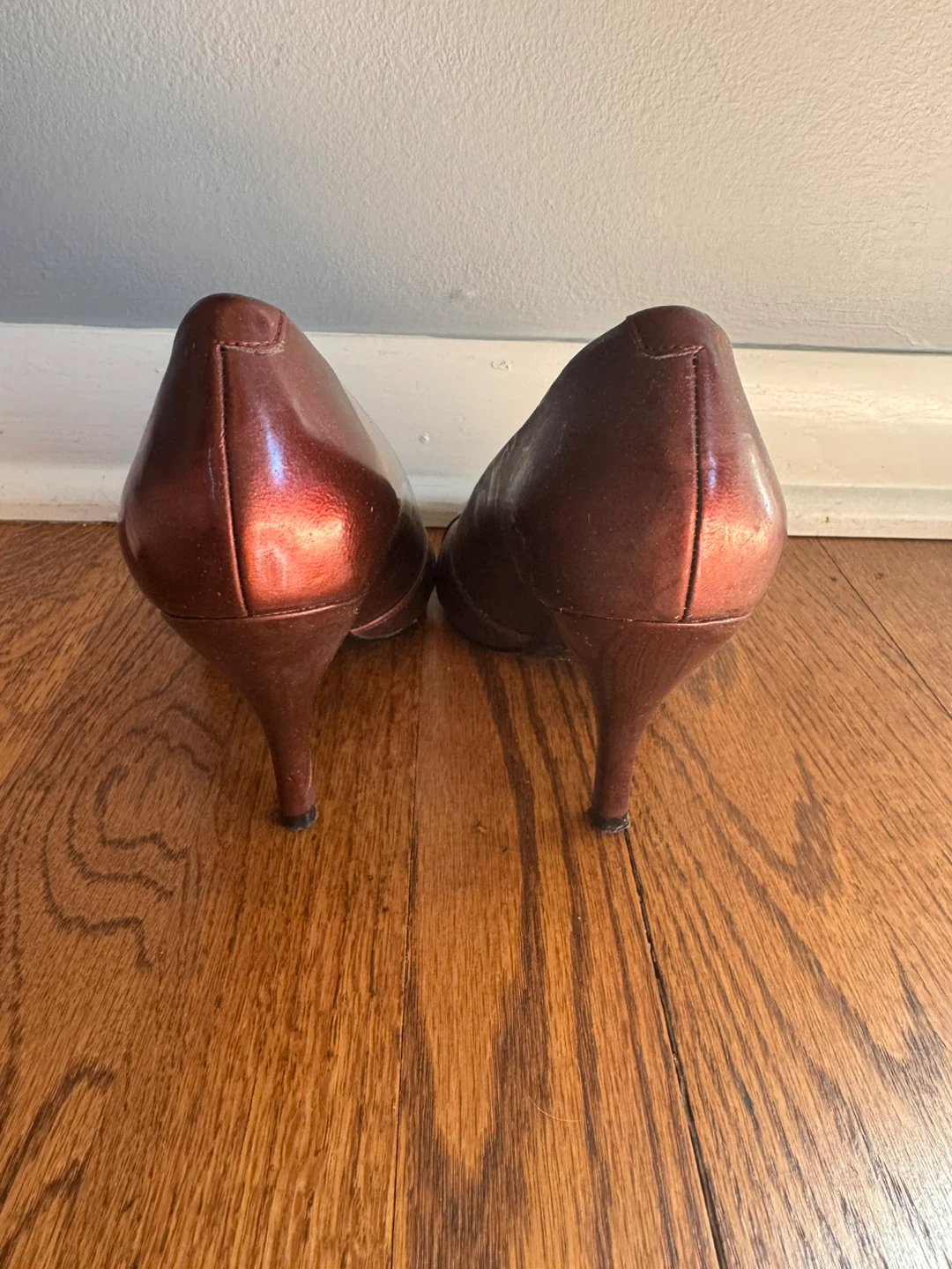 Bandolino Peep Toe Heels size 5.5 - photo 3