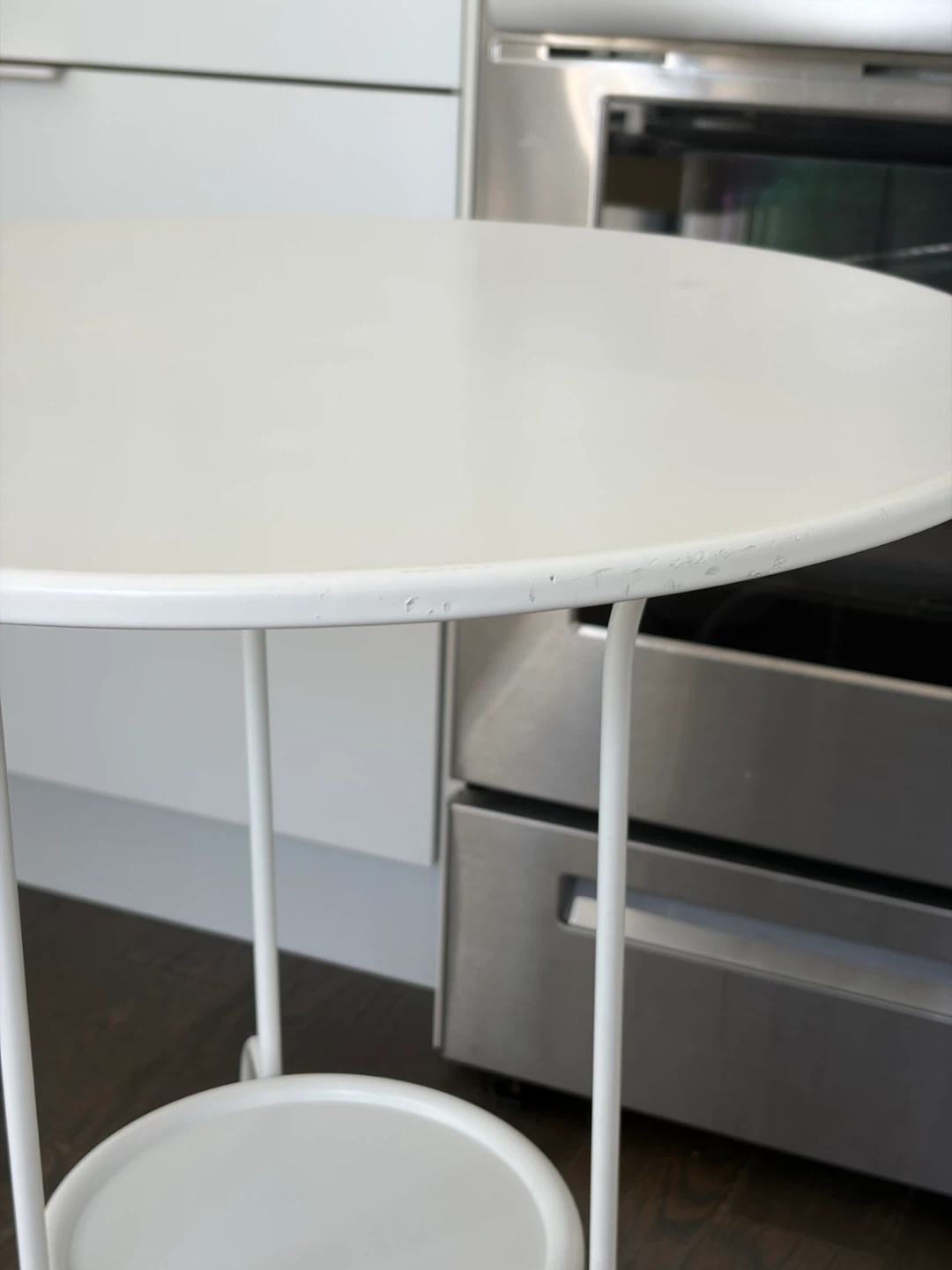 White Round Side Table - photo 3
