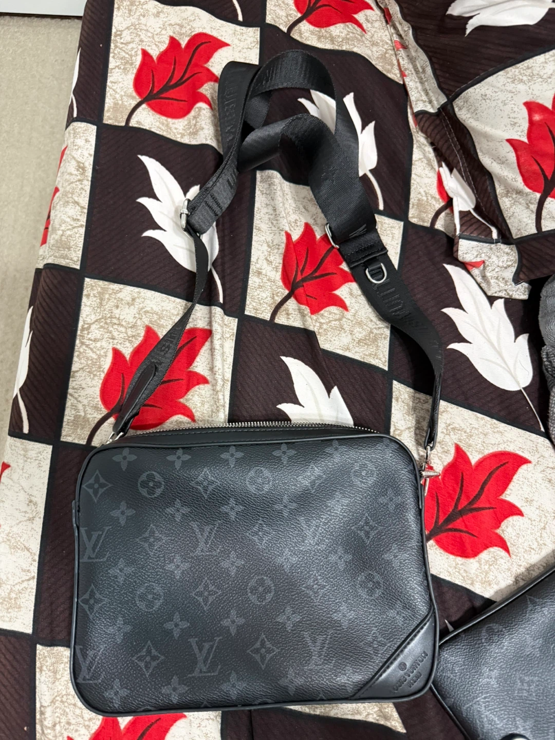 Louis Vuitton Monogram Messenger Bag with Pouch