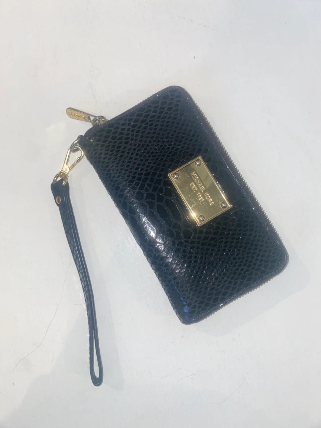Michael Kors Black Faux Snakeskin Wristlet Wallet