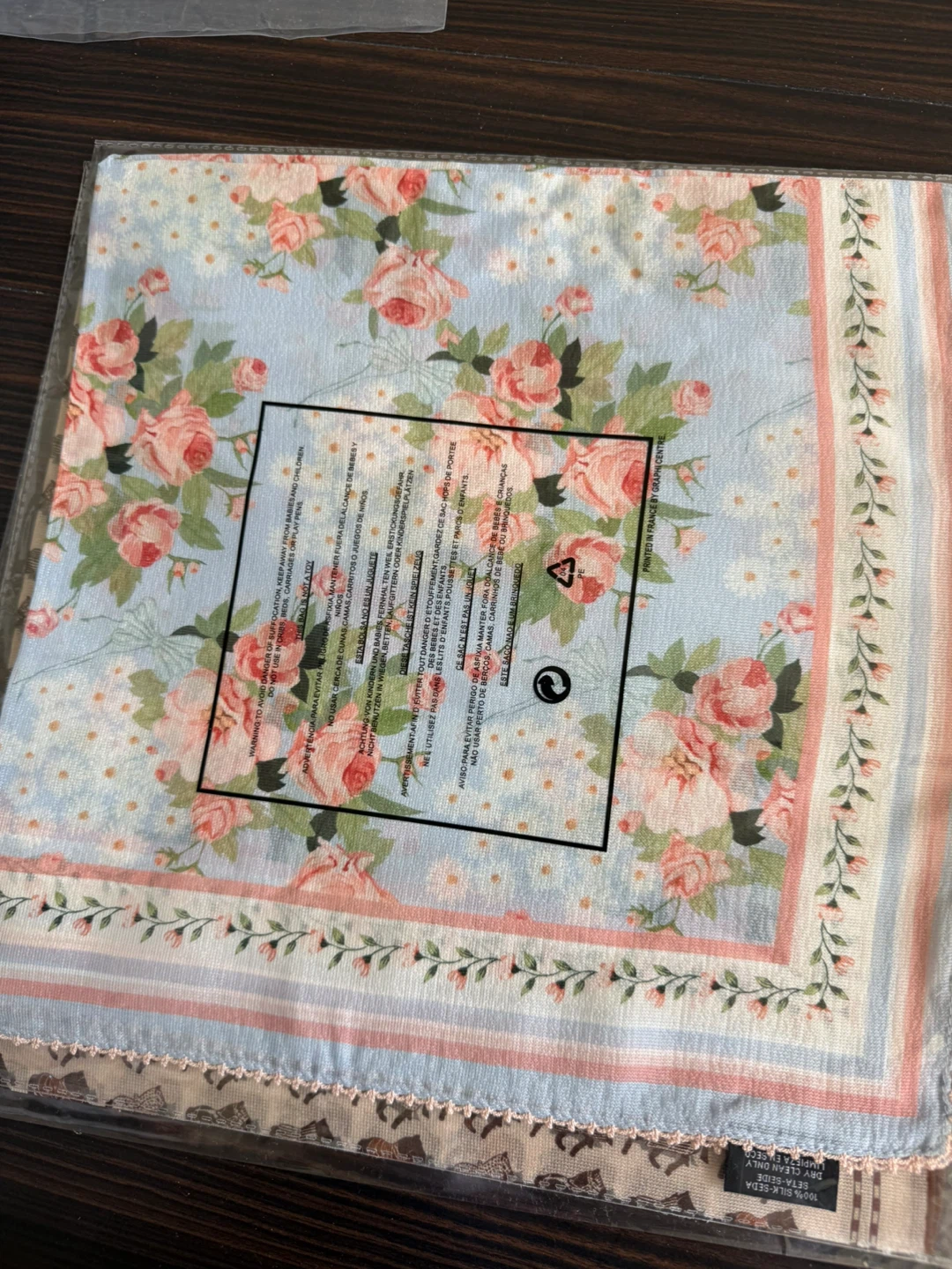 🌸 Brand New Silk Scarf & Scarf Ring Set – $25 - photo 3