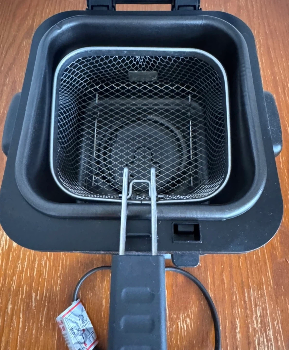 T-fal Compact Deep Fryer - photo 3