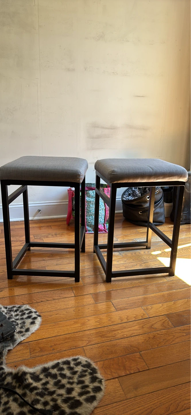 Set of 2 Gray Upholstered Bar Stools