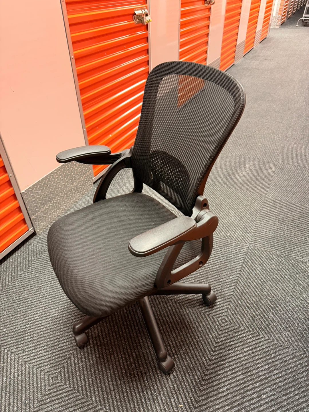 Office chair - photo 2