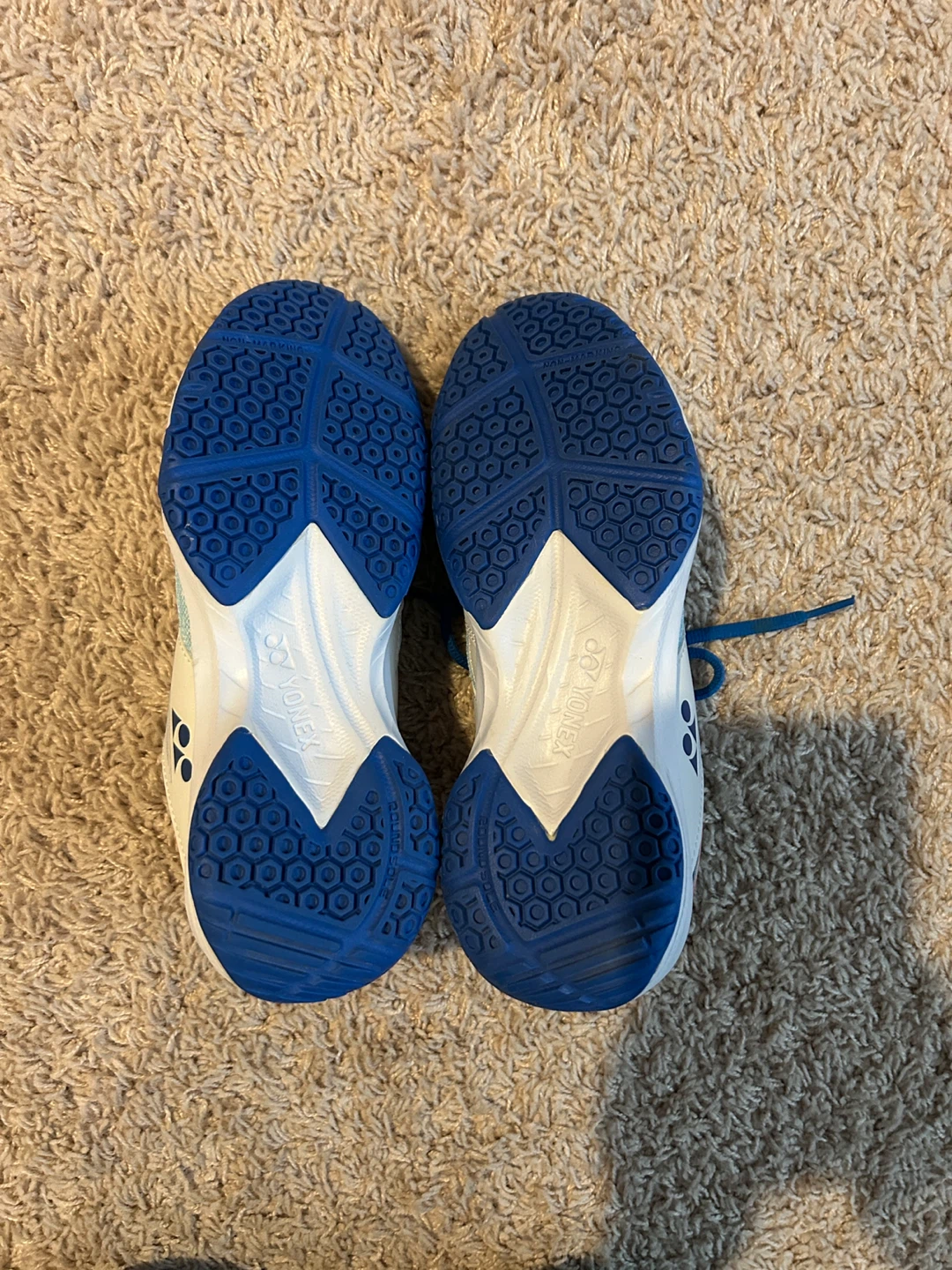 Yonex Badminton Shoes Boy shoes US Size 6 (New) - photo 3
