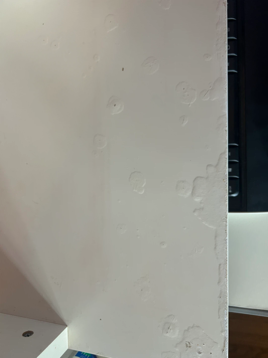 NEED GONE: White Desk and Chair - photo 2