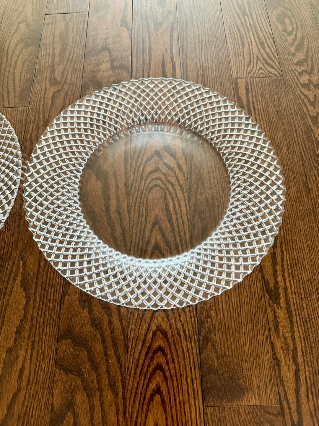 Set of 2 Glass Platters - photo 2