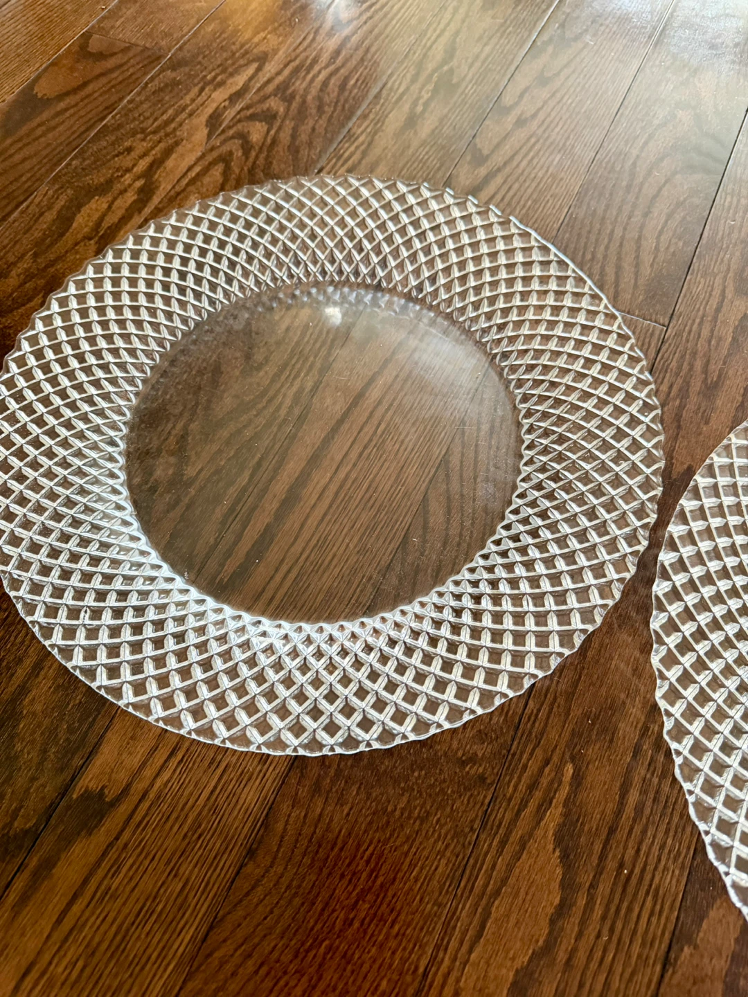 Set of 2 Glass Platters - photo 3