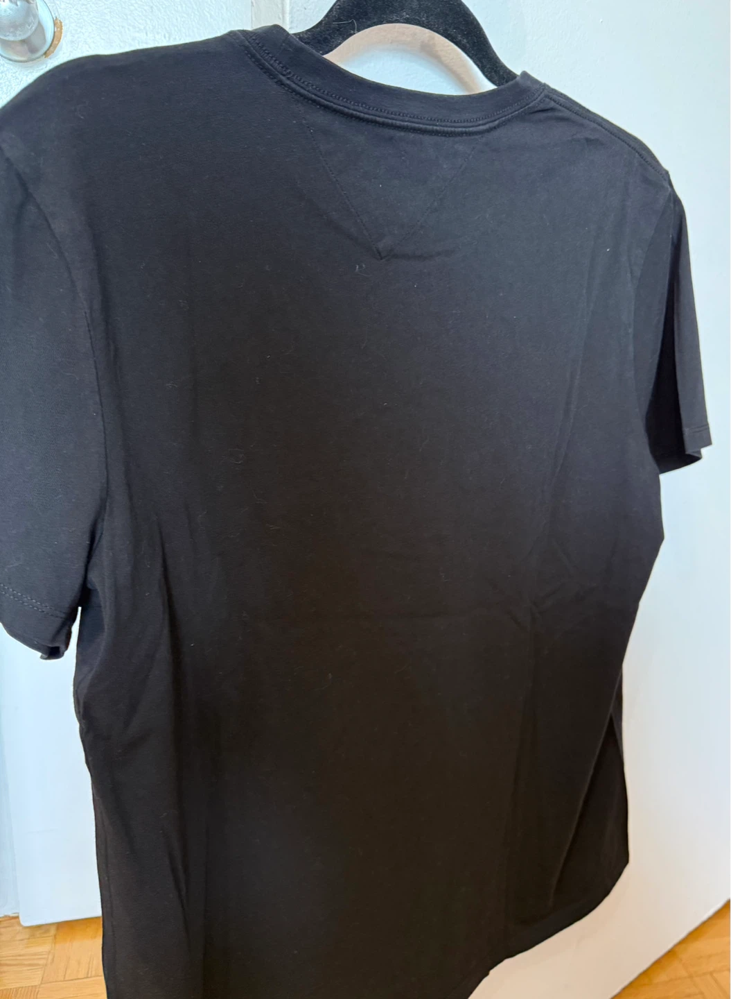 Men’s Tommy Hilfiger Black T-Shirt - photo 5