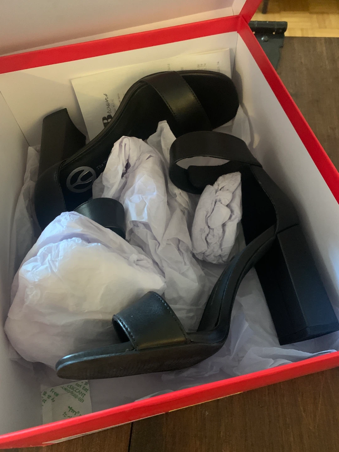 Wishbone Black Heels size 6.5 brand new - photo 2