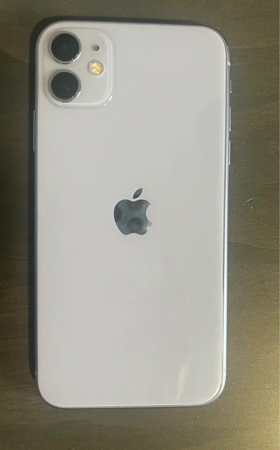 iPhone 11 - Purple