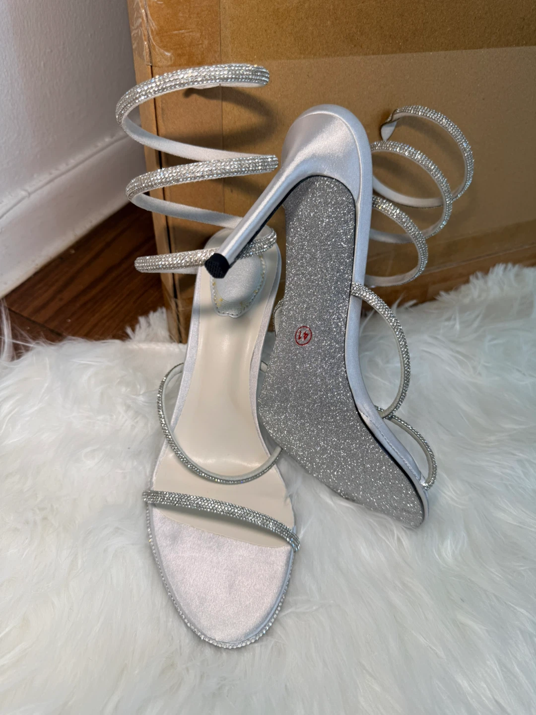 Heel - photo 3