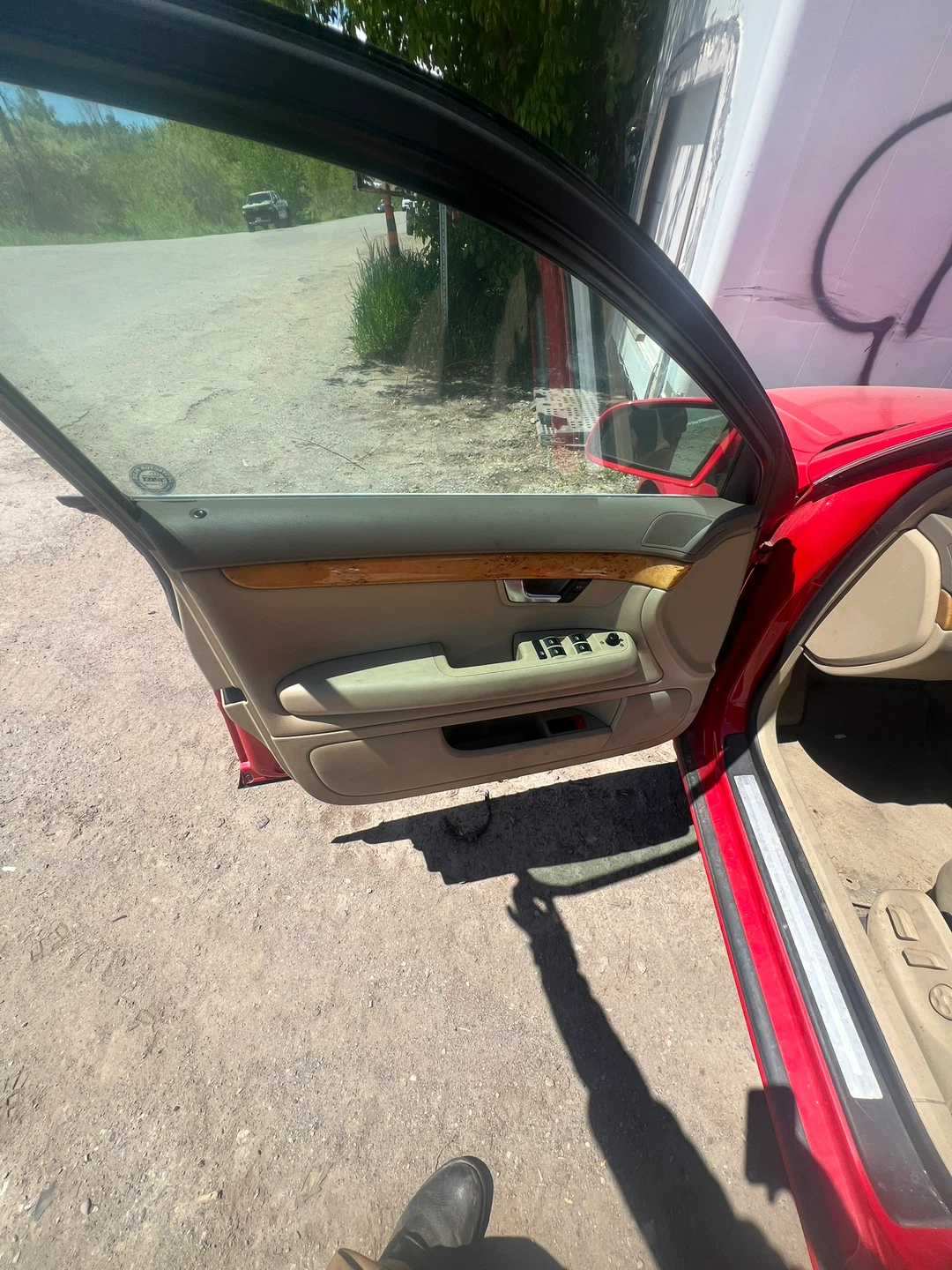 2008 Red Audi A4 Sedan for parts - photo 4