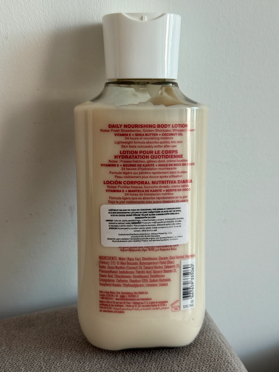 Bath & Body Works Strawberry Body Lotion - photo 2