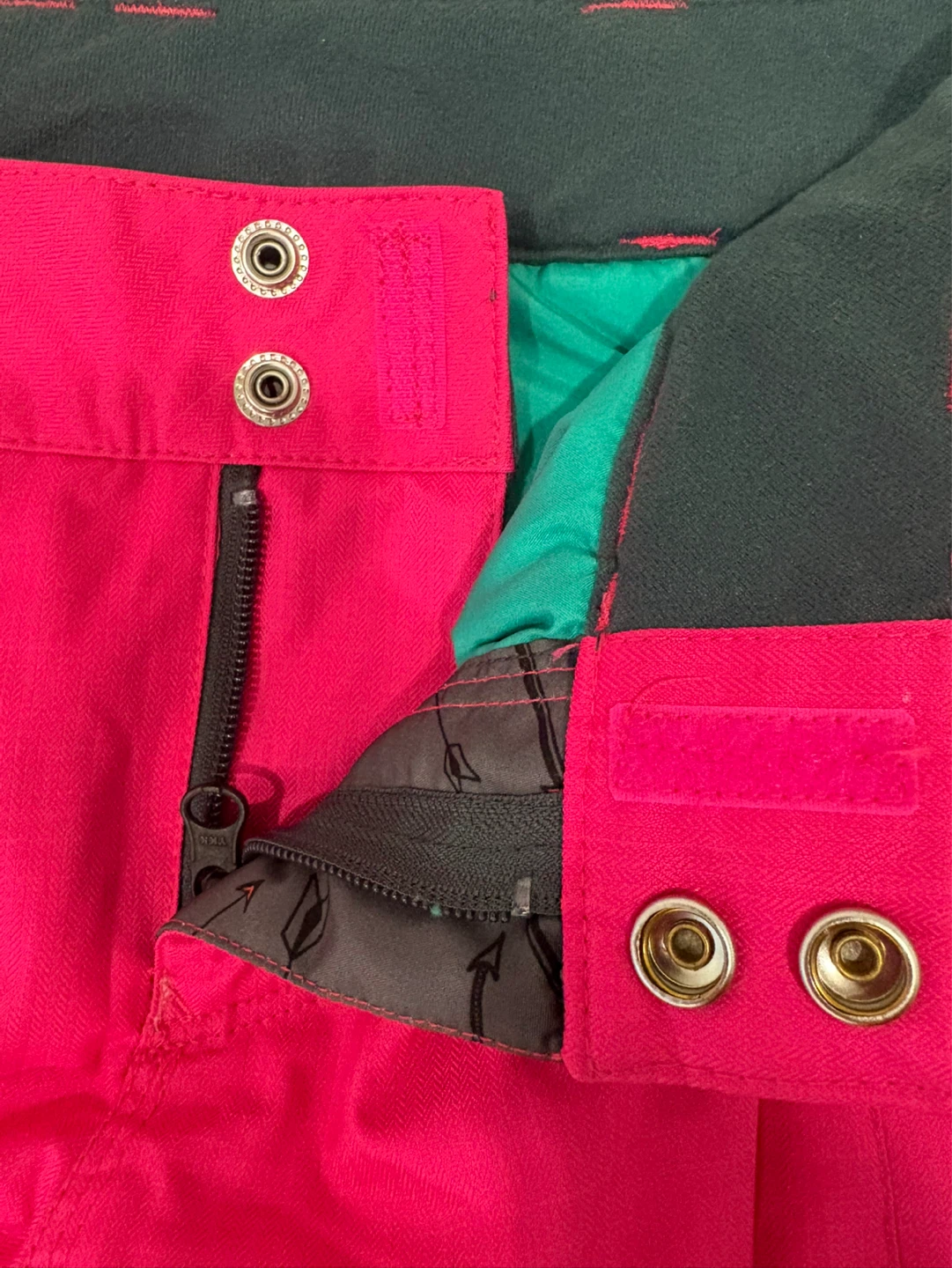 Volcom Ski/Snowboard Pants - Pink - XS - photo 2