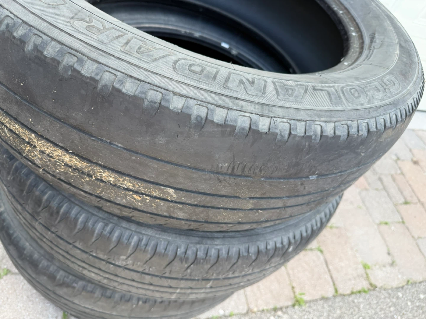 4 Goodyear Assurance Fuel Max Tires - photo 3