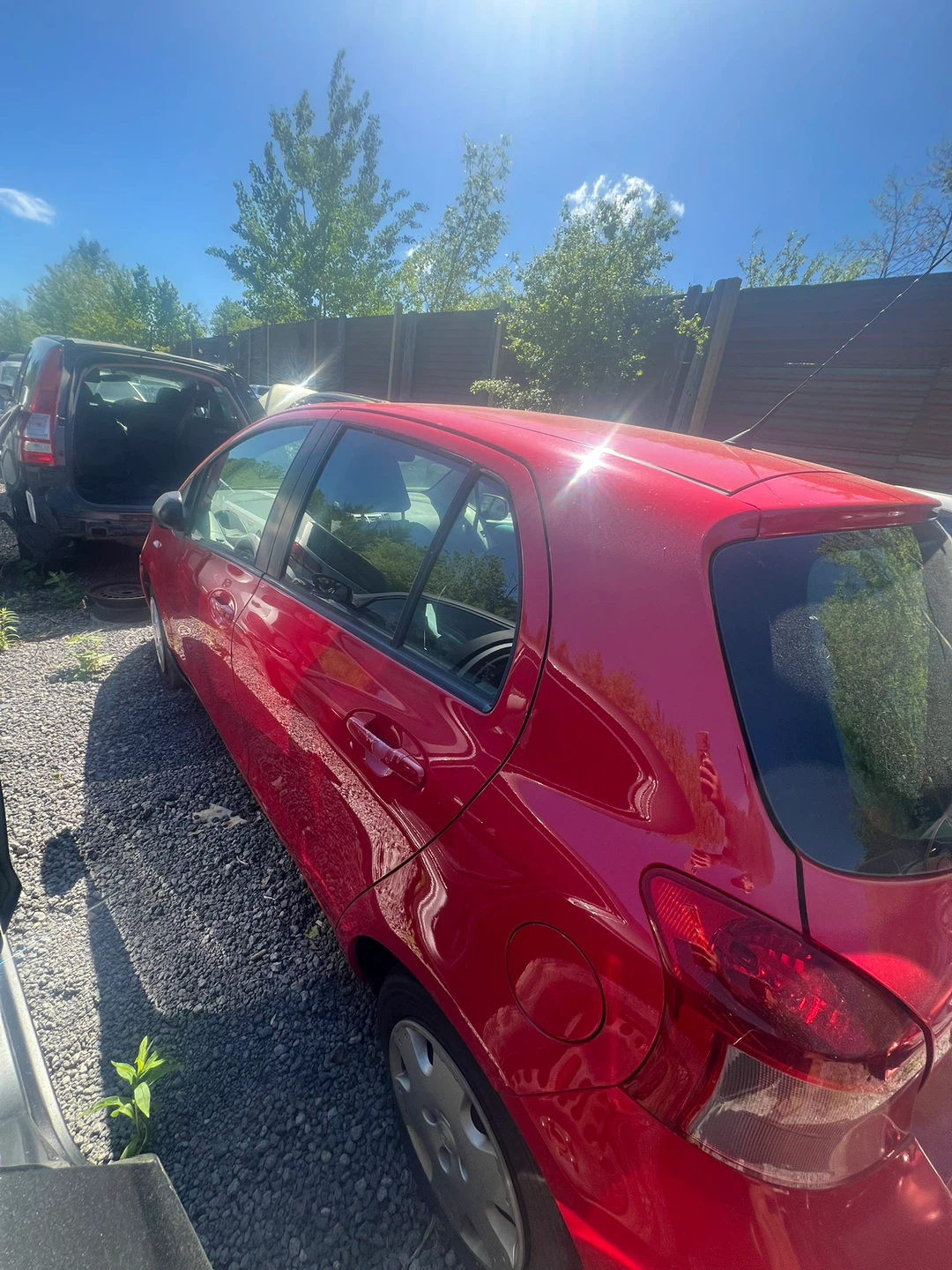 2011 Red Toyota Yaris Hatchback for parts - photo 4