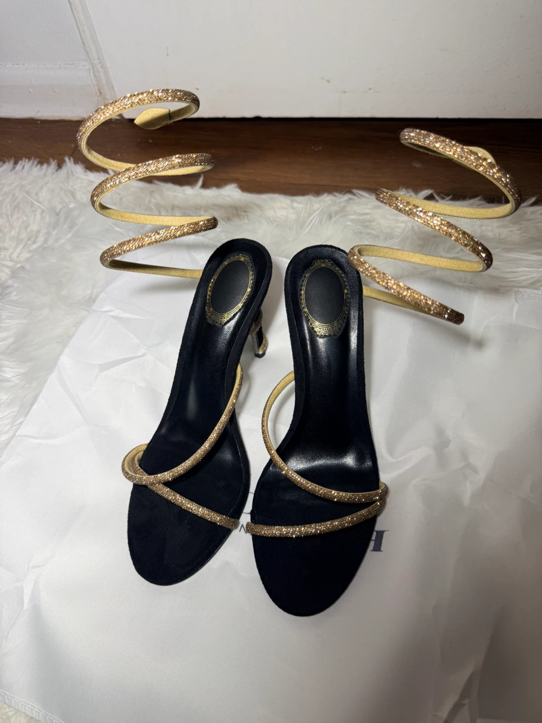 Gold heel - photo 5
