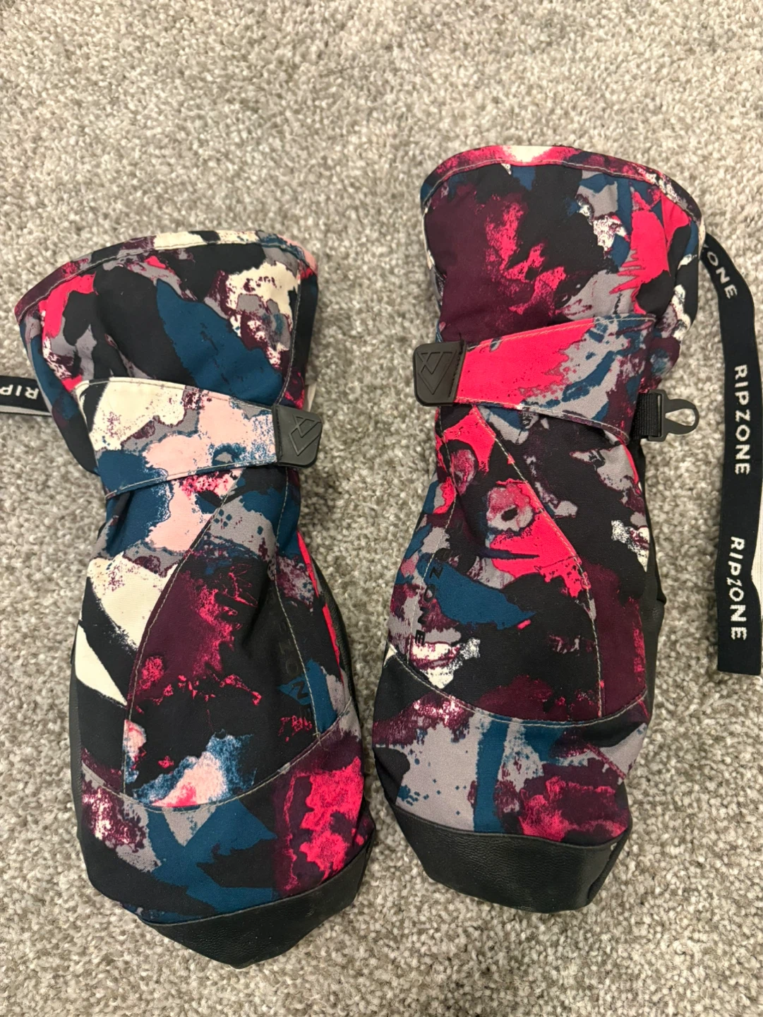 Ripzone Ski Mittens Size M/M