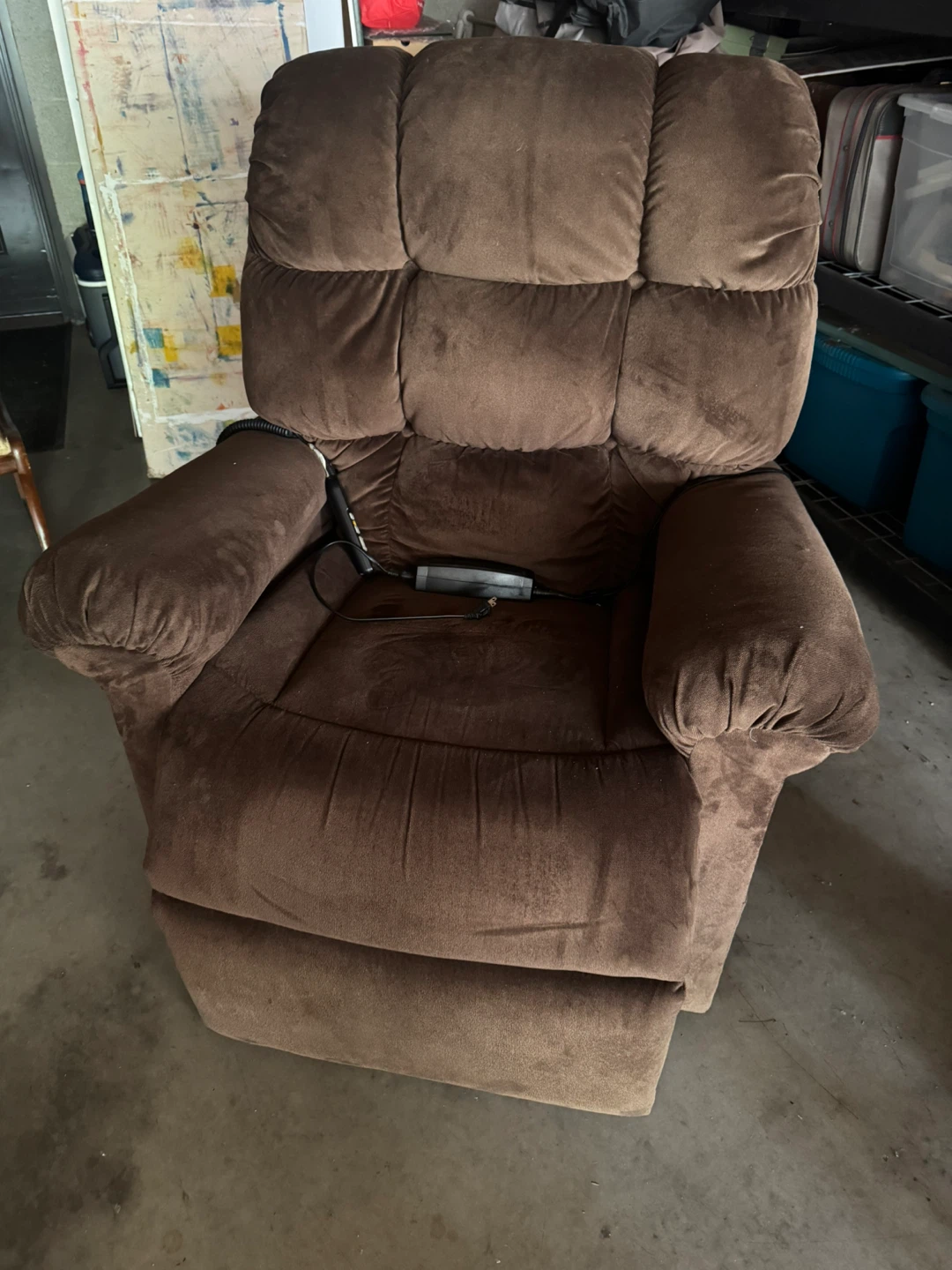 Golden Power Lift Recliner - Brown