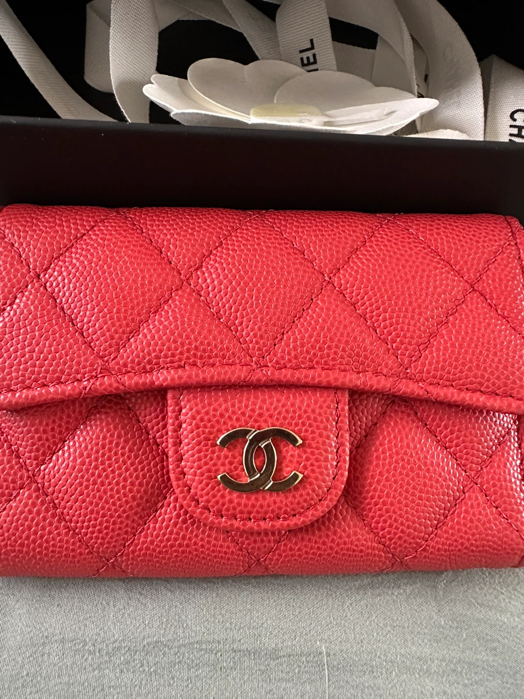 Chanel Red Caviar Leather Card Holder - photo 3