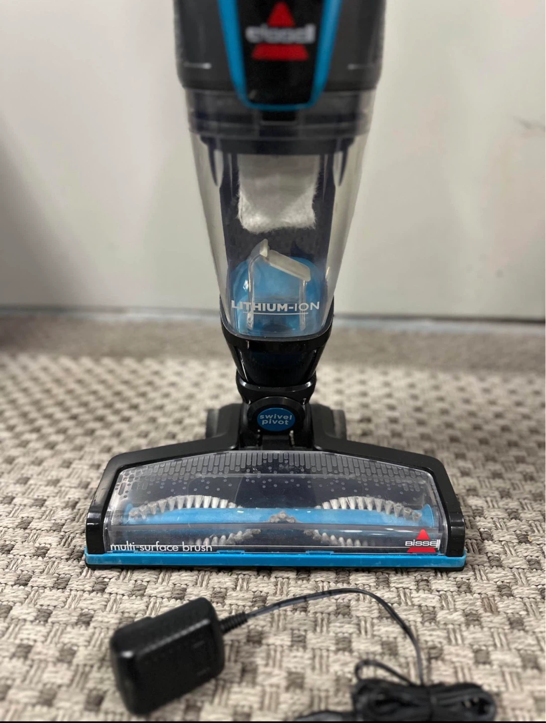 Bissell Adapt Ion 2-in-1 Lightweight Cordless Vacuum - photo 3