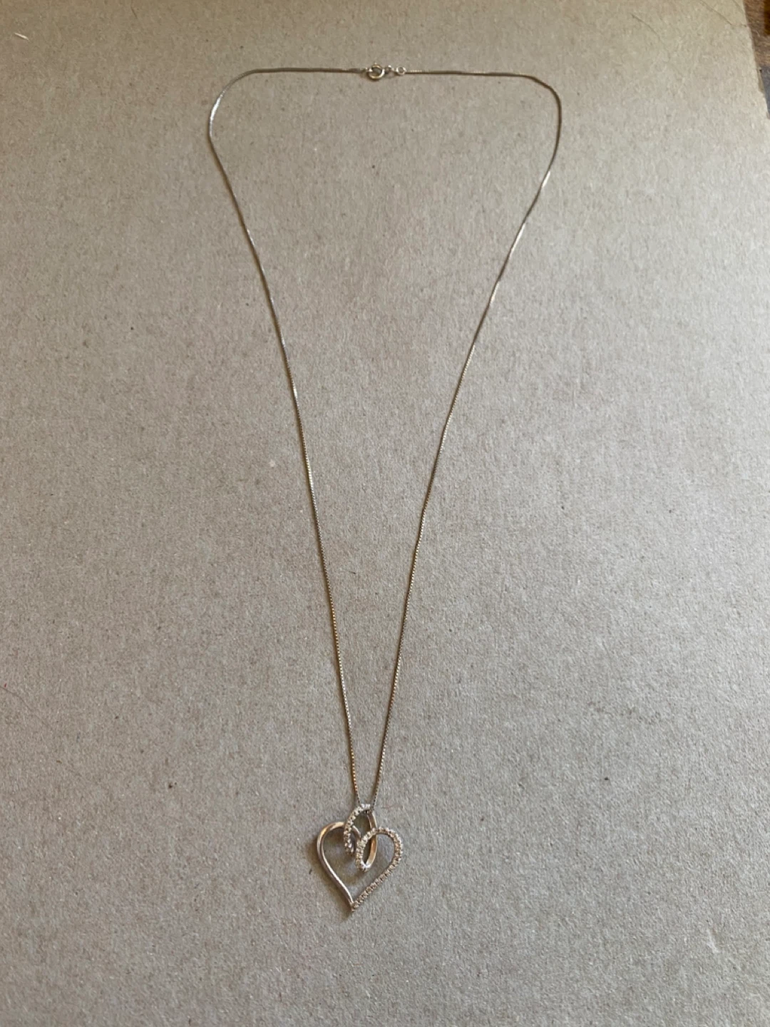 10K white gold Heart Pendant Necklace with Diamonds - photo 5