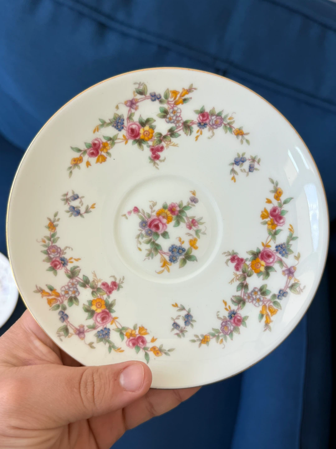 Spring flowers Teacup and Saucer Set - photo 2