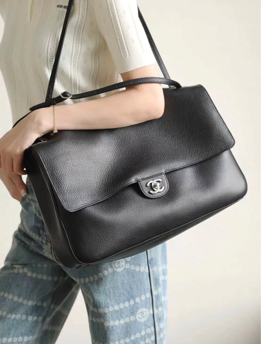 Chanel Maxi Flap Bag in Black