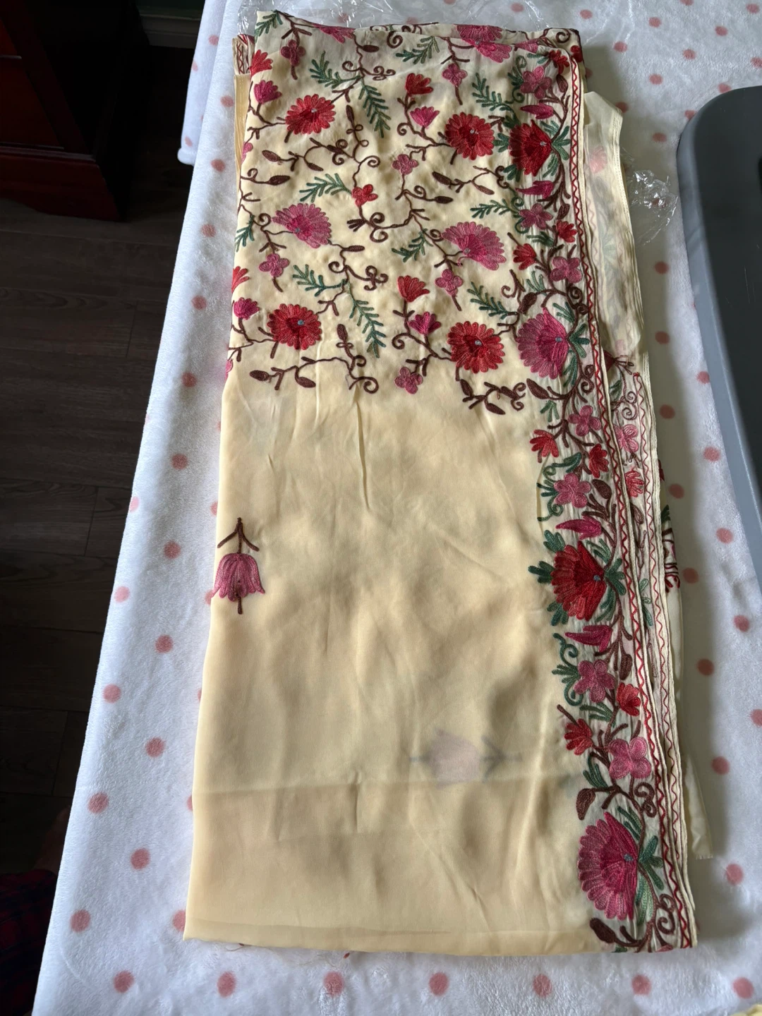 Embroidered Cream and Peach Fabric - photo 3