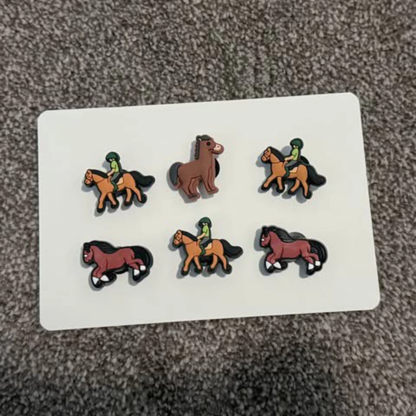 ⭐️SALE⭐️100% New 6PK Kids Crocs Charms / Pins / Jibbitz (Horse)