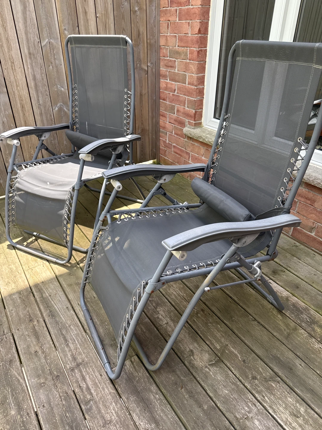 2 Grey Zero Gravity Chairs - photo 2