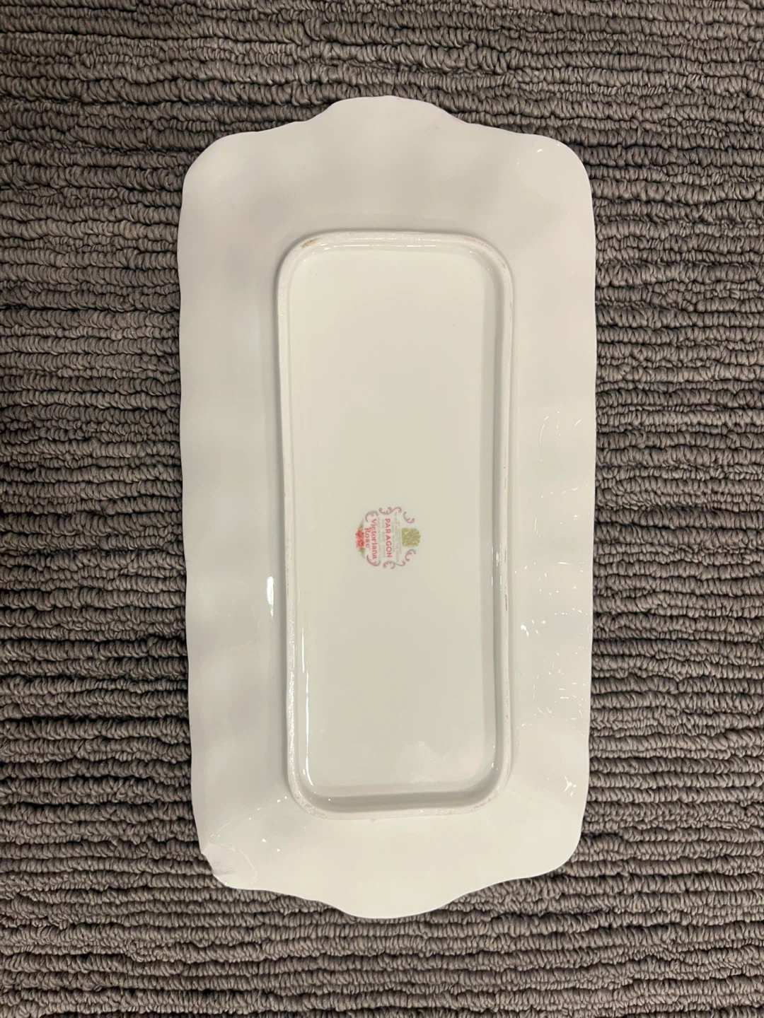 China platter, tray and salt shaker - photo 3