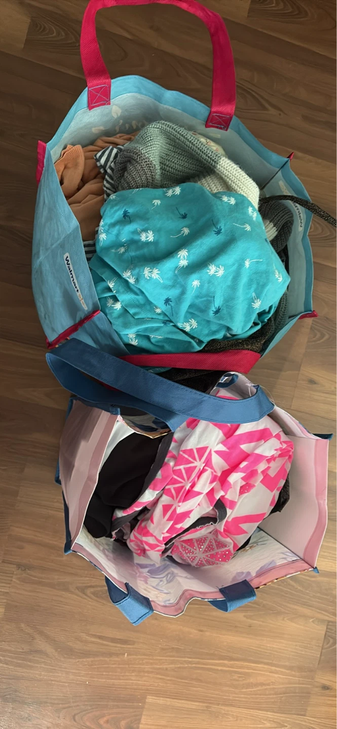 Bundle of Women's Clothing