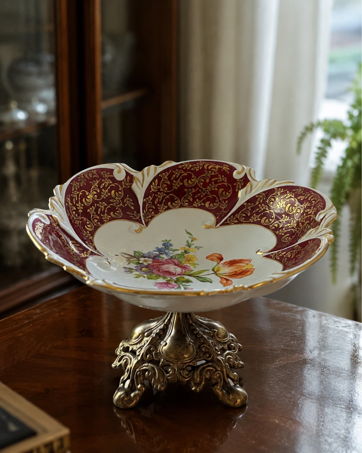 Decorative Footed Fruit Bowl