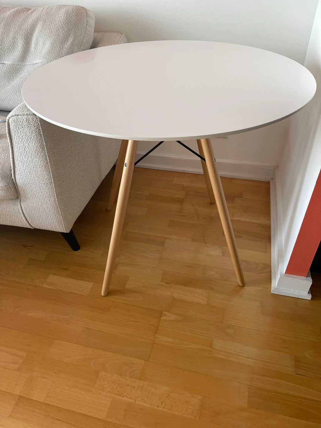 Round White Side Table
