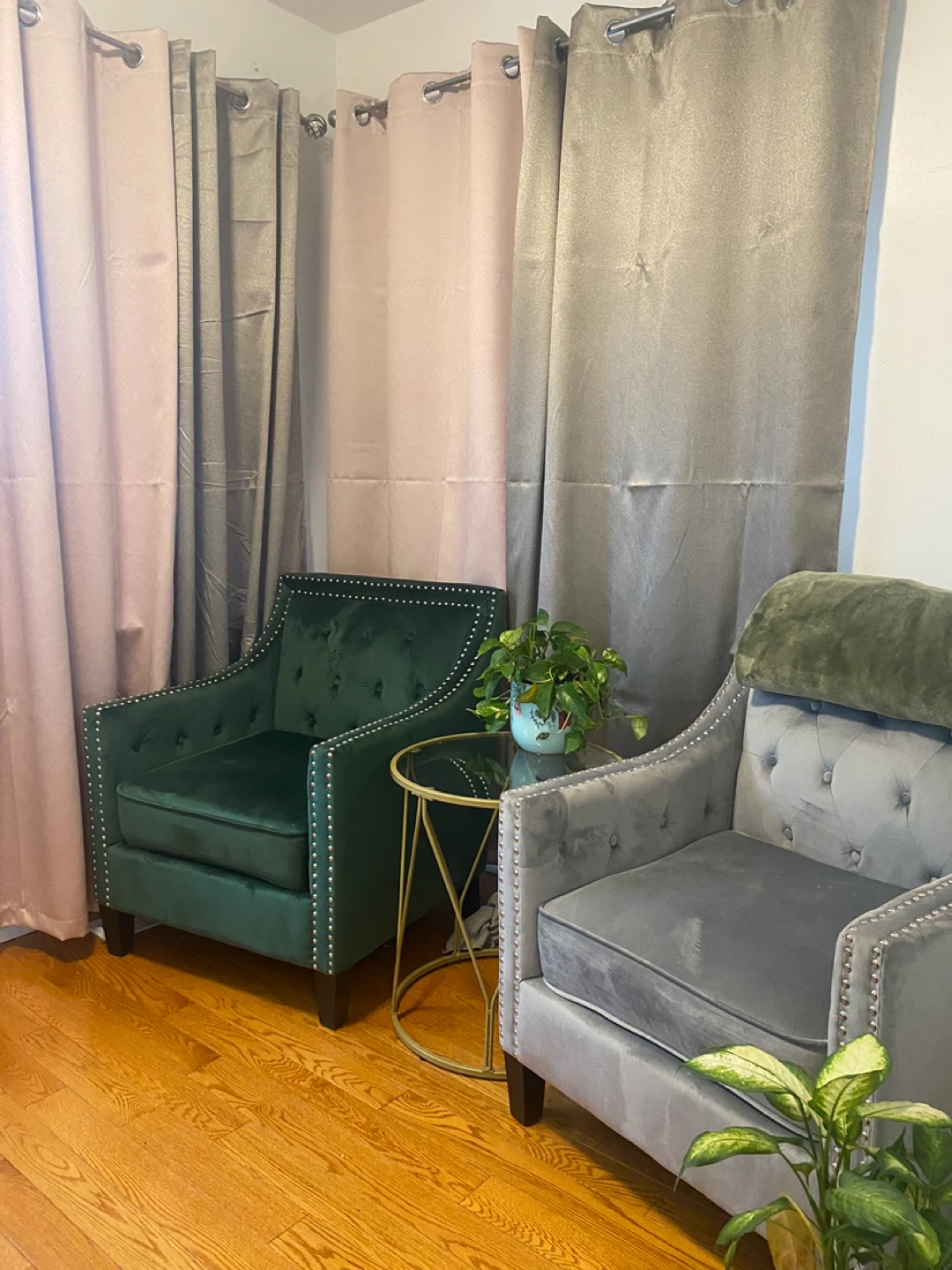 Emerald Green Velvet Accent Chair