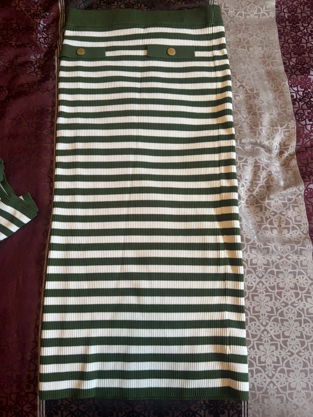 Micheal kors knit top and skirt set - photo 4