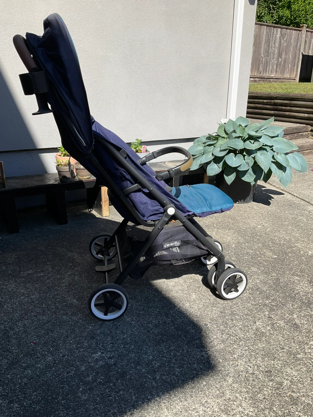 Cosco Clic It Lightweight Stroller
